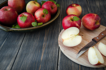 red fresh apples