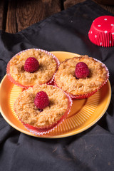 Cheesecake Muffins with raspberry