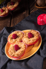 Cheesecake Muffins with raspberry