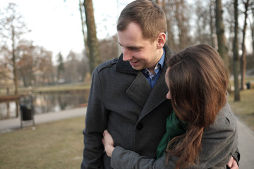 Fototapeta premium Elvis and Diana - pre-wedding outdoor shooting session for a young couple