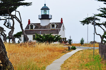 California, Carmel: il faro di Point Pinos il 16 giugno 2010. Il faro di Point Pinos è il più...
