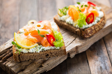 Smoked salmon sandwiches