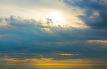 Obraz premium beautiful bright sunset