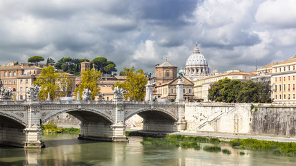 Fototapeta na wymiar Rome with San Pietro in the background