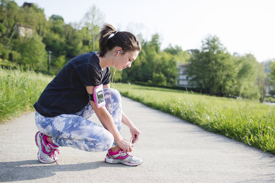 Kopfh&ouml;rer,trainieren,h&ouml;ren,Joggen,Sportler,Freizeit,Lifestyle