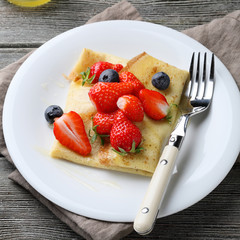 summer pancake with fresh berries