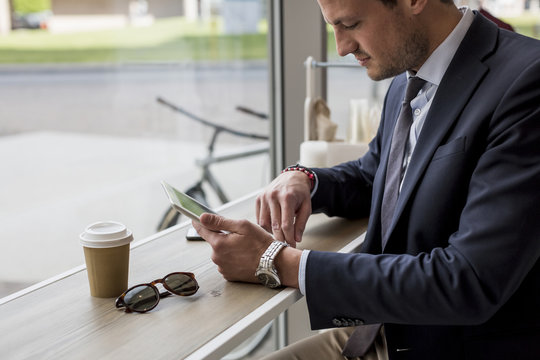 Lifestyle,Phablet,Cafe,informieren,Kaffee,Internet,Information