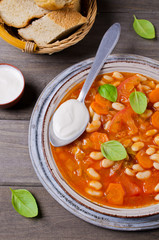 Thick soup with beans