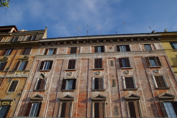 Fototapeta na wymiar Alte Fassade in Rom