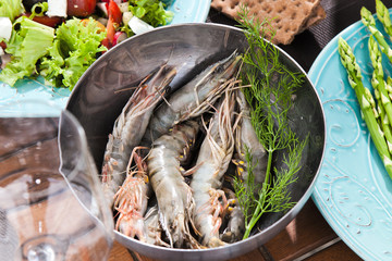 Meeresfrüchte und Fisch zutaten fürs grillen 