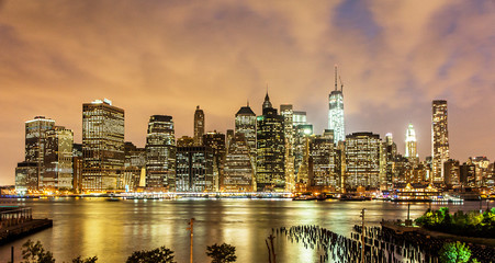 Manhattan skyline at night