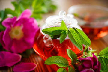 fresh tea with rosehip 