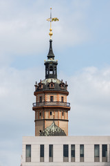 Fototapeta na wymiar Turm der Nikolaikirche in Leipzig - Kirchturm - Altstadt