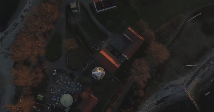 Luftausnahme einer Radarantenne auf einem Leuchturm in Kiel B&uuml;lck