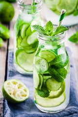 Detox water with cucumber, lime and mint