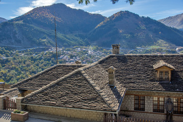Fototapeta na wymiar Roofs and valley of Town of Metsovo, Epirus , Greece