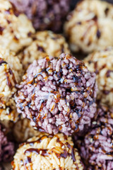 Rice cracker or puffed rice with sugar