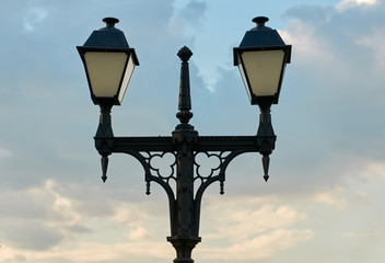 Fototapeta na wymiar decorative street light