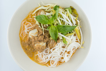 Rice vermicelli with curry and vegetable.