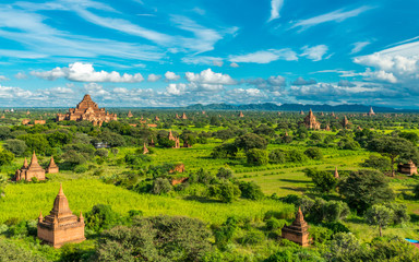 Fototapeta na wymiar Bagan temples, Myanmar