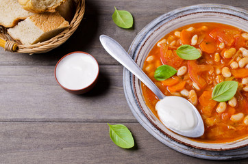 Thick soup with beans
