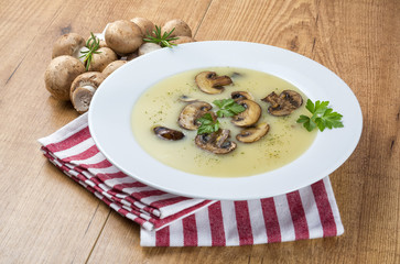Crema champiñones