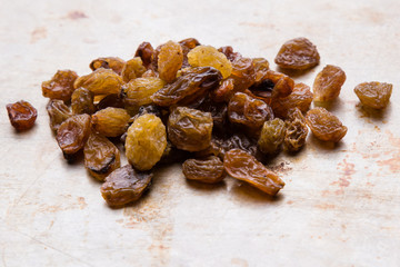raisins on steel plate