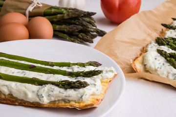 asparagus cheese pie