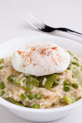 pea risotto with egg