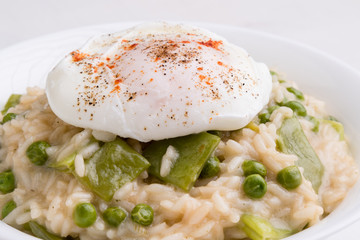pea risotto with egg