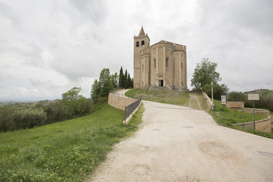 Offida, Ascoli Piceno, Santa Maria della Rocca