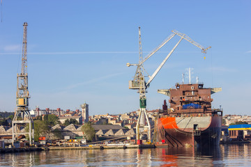 Obraz premium Shipyard in Pula, Croatia.