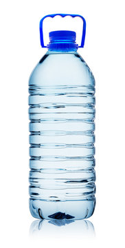 Plastic water bottle with handle