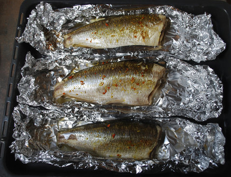 Vimba cooked in the oven, the foil is opened. Vimba vimba (vimba bream, zanthe, or zarte) is a European fish species in the Cyprinidae family, that is found in Europe and western Asia.