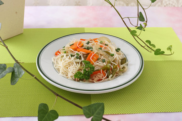 沖縄料理　そうめんチャンプルー
