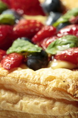 Puff pastry tart wth fruits