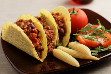 Tacos with chili con carne