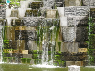 Artificial waterfall