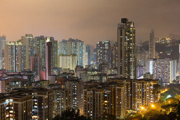 Fototapeta na wymiar Hong Kong apartment building at night