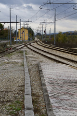 Fototapeta na wymiar Bahnhof im italienischen Hinterland