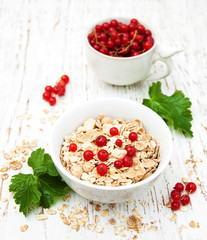 breakfast with fresh berries