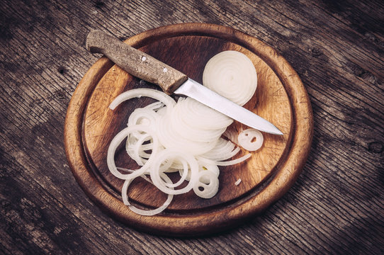 Chopped onion on cutting board