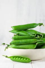 Green peas in bowl