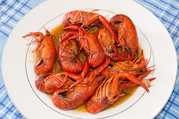 Crayfish with white wine