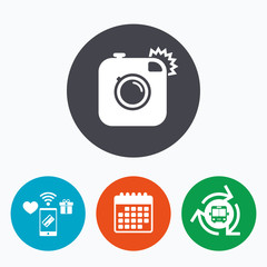 Hipster photo camera sign icon. Retro camera.