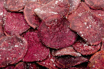 紅イモチップス