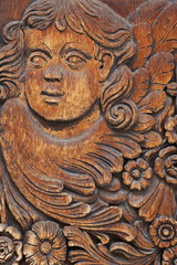 Détail d'une porte ancienne à Prague