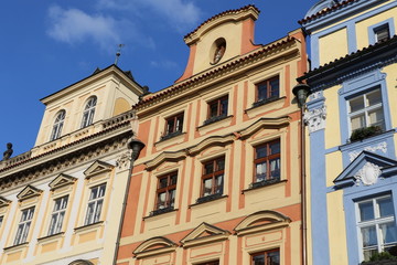 Façades d’immeubles classiques à Prague