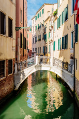 Fototapeta na wymiar Beautiful bridge in Venice