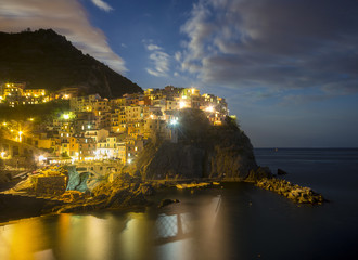 Manarola w świetle księżyca © Mike Mareen